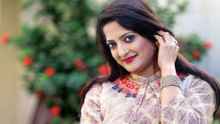আত্মহত্যা_করেছেন_হুমায়রা_হিমু_প্রেমিক_রাফিকে_খুঁজছে_পুলিশ